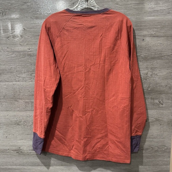 Duluth Trading Mens Large Thick Cotton Henley Pullover Red Purple Long Sleeve - Picture 4 of 7